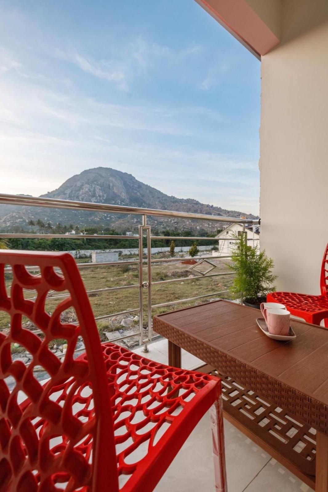 Villa In Skandagiri Bangalore Ngoại thất bức ảnh